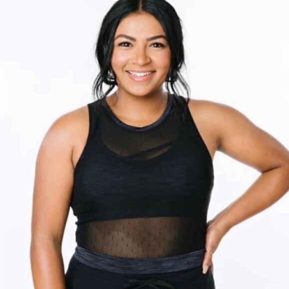 Zyia Mesh Cropped Top - Picture 1 of 4